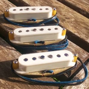 Micros Stratocaster Dreamsongs "Hot46"