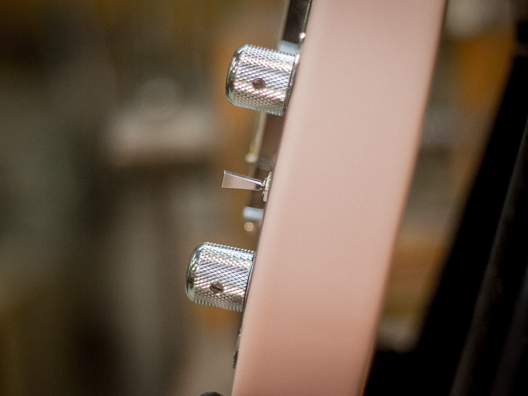 Minicaster Standard Shell Pink Satin – Image 8