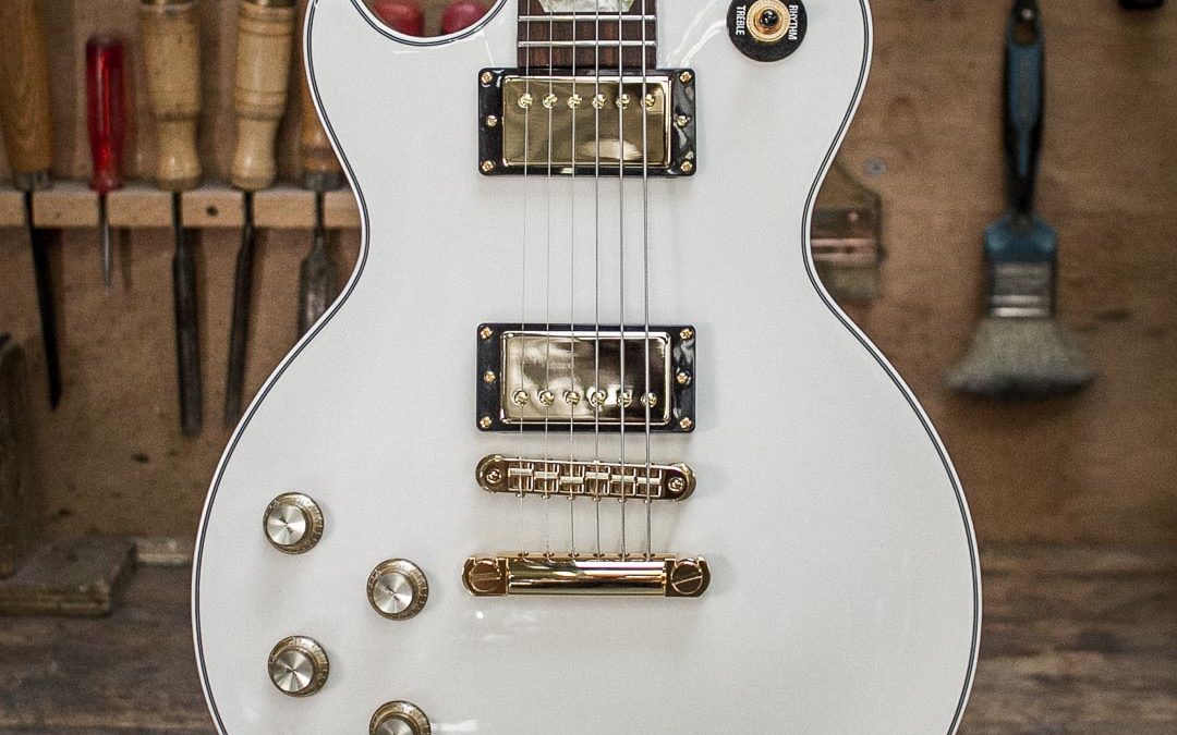 CUSTOM D&rsquo;UNE GIBSON LES PAUL STUDIO GAUCHER