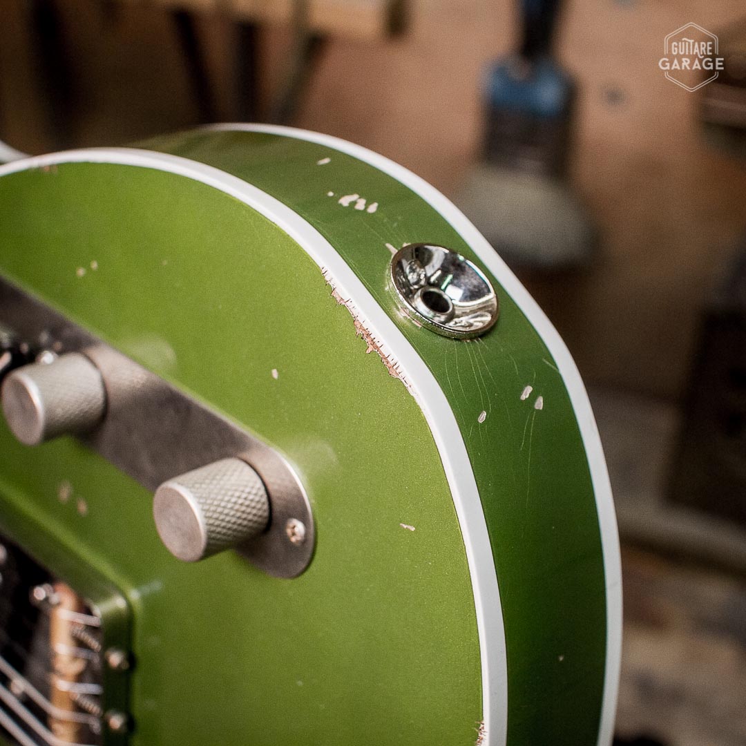 Partcaster Guitare Garage Olive Drab Light Relic avec Bindings Blancs
