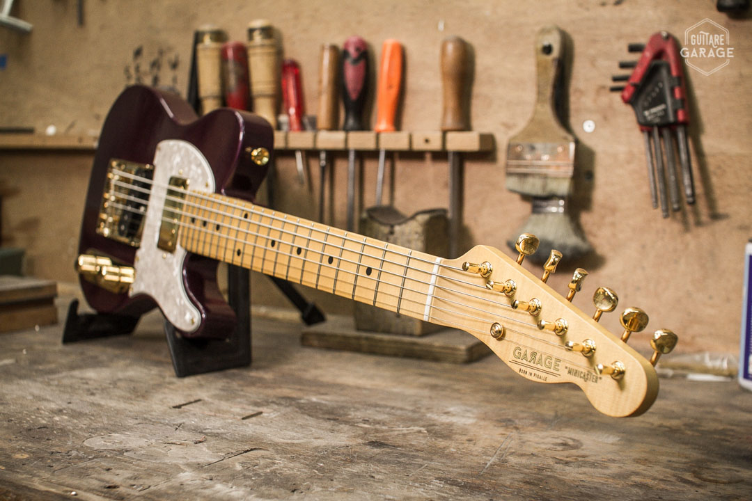 Minicaster Aubergine Metal Custom HB Gold edition