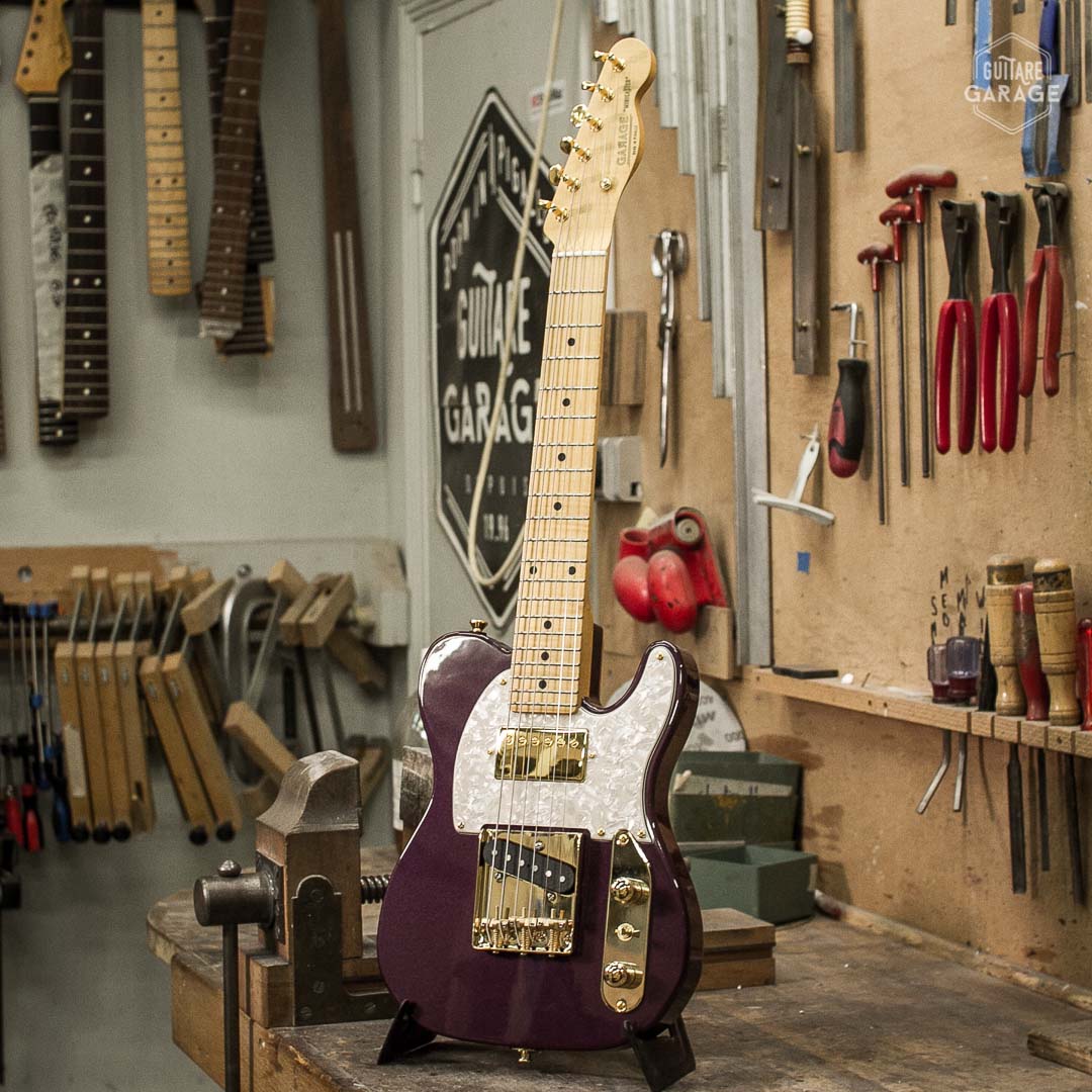 Minicaster Aubergine Metal Custom HB Gold edition