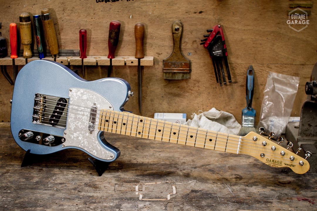 Minicaster Pelham Blue