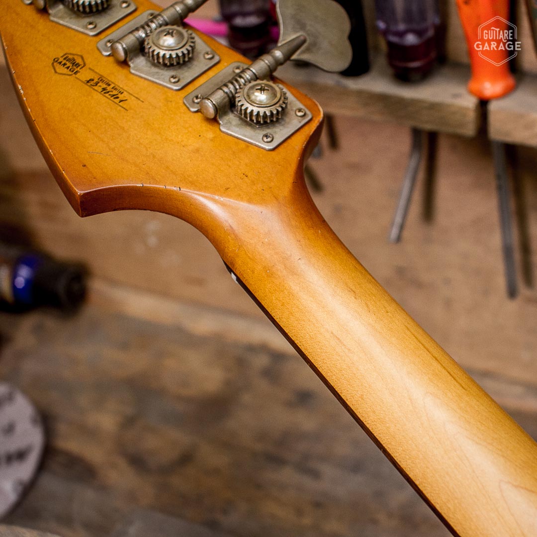 Mustang Bass Guitare Garage Pelham Blue Racing Medium Relic