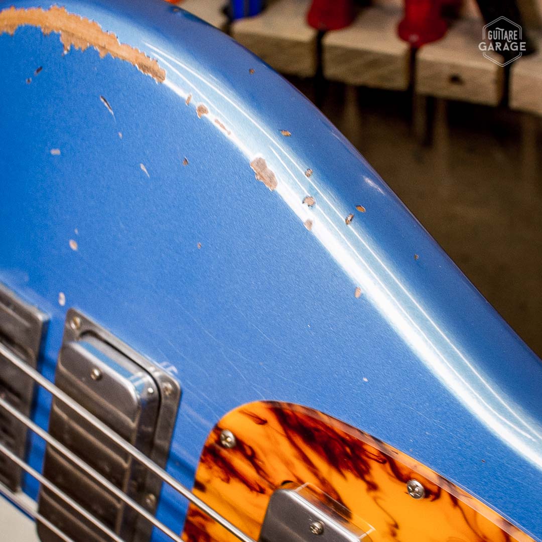 Mustang Bass Guitare Garage Pelham Blue Racing Medium Relic
