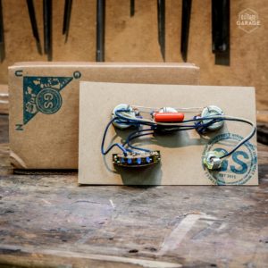 Kit Pré-câblé Gunstreet pour Stratocaster 5 Positions Composants Asiatiques avec Blender