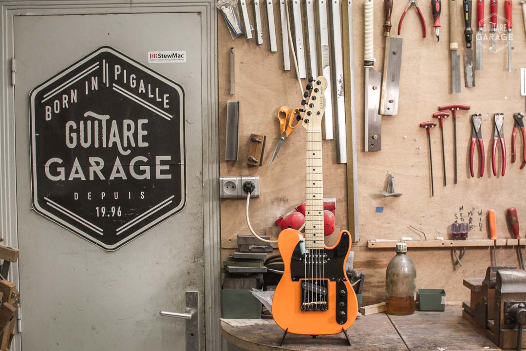 Minicaster Orange Custom HB Black Edition