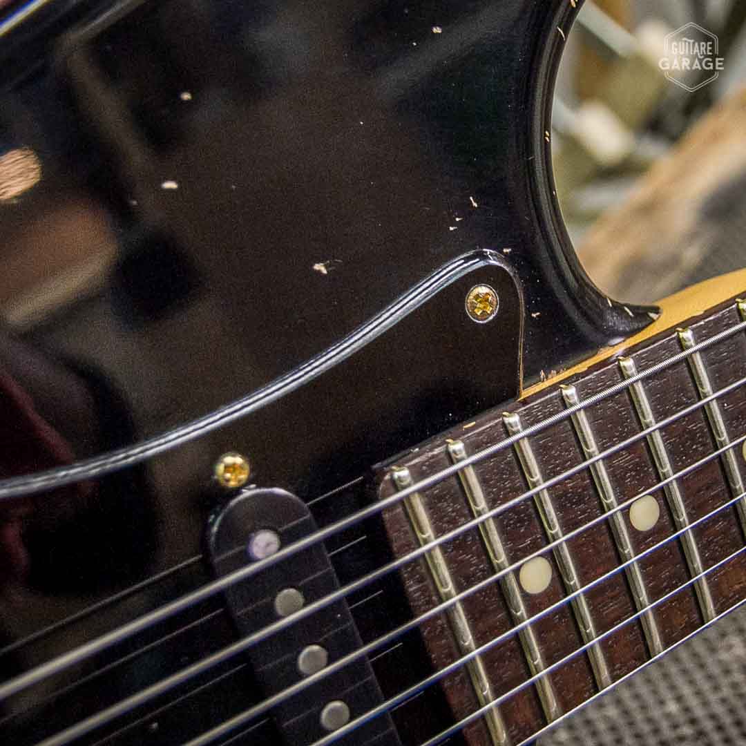 Stratocaster Black Relic Blackguard Gold Edition Dreamsongs