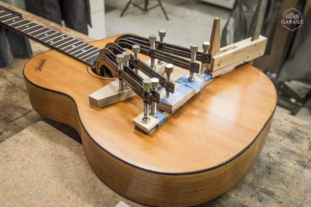 Dita Massara Restauration Guitare Harpe