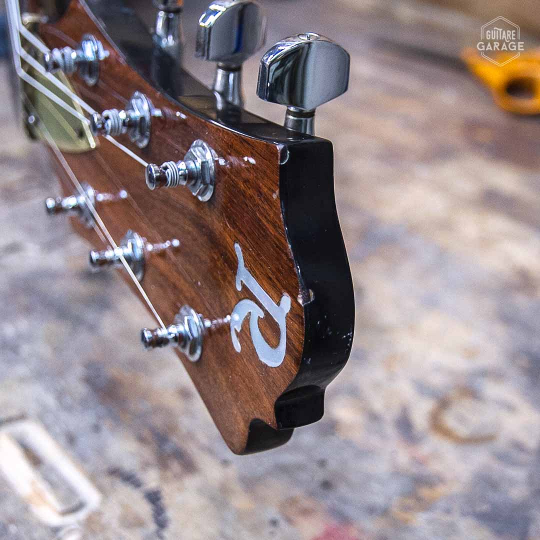 Occasion - BC Rich Mockinbird Sunburst 1983