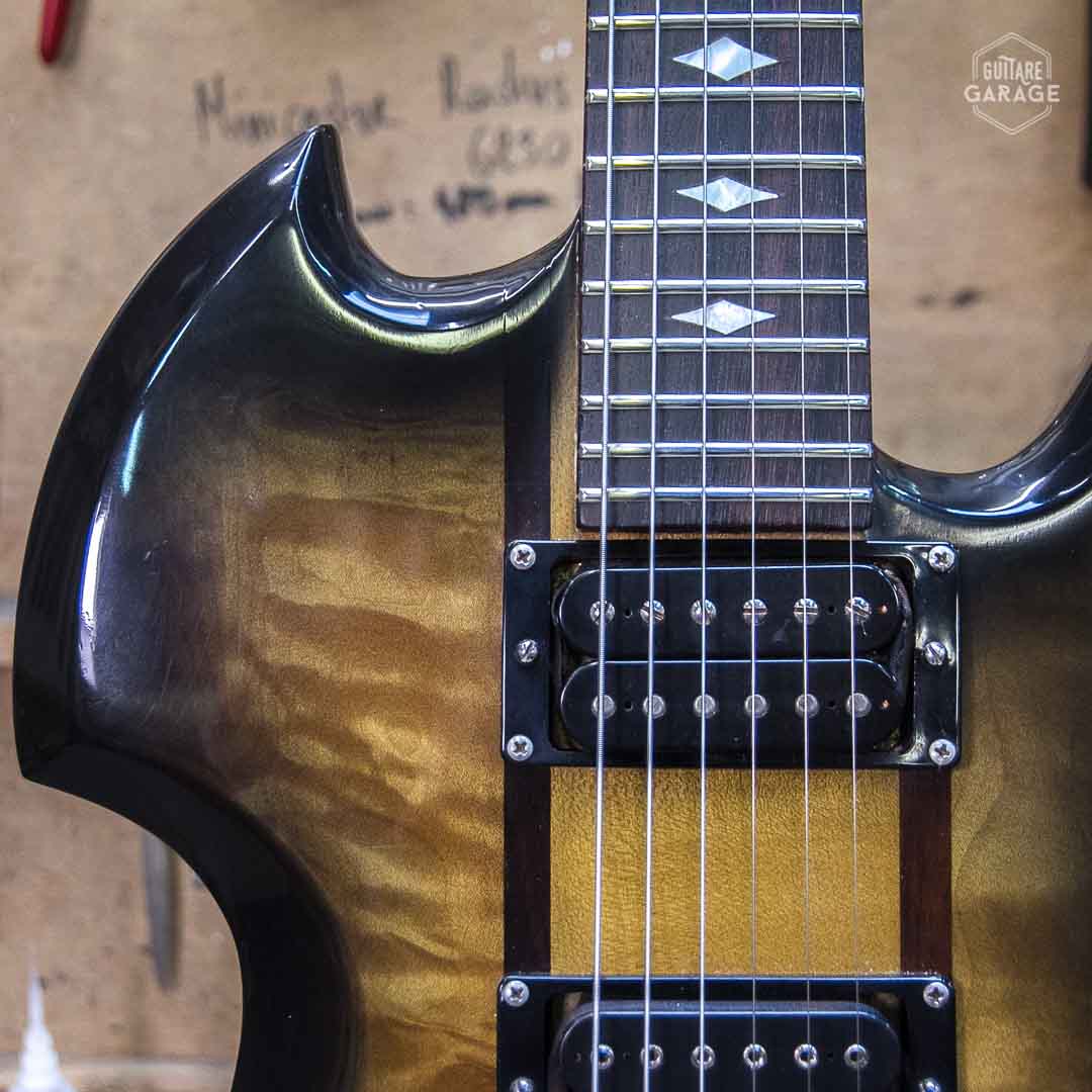 Occasion - BC Rich Mockinbird Sunburst 1983
