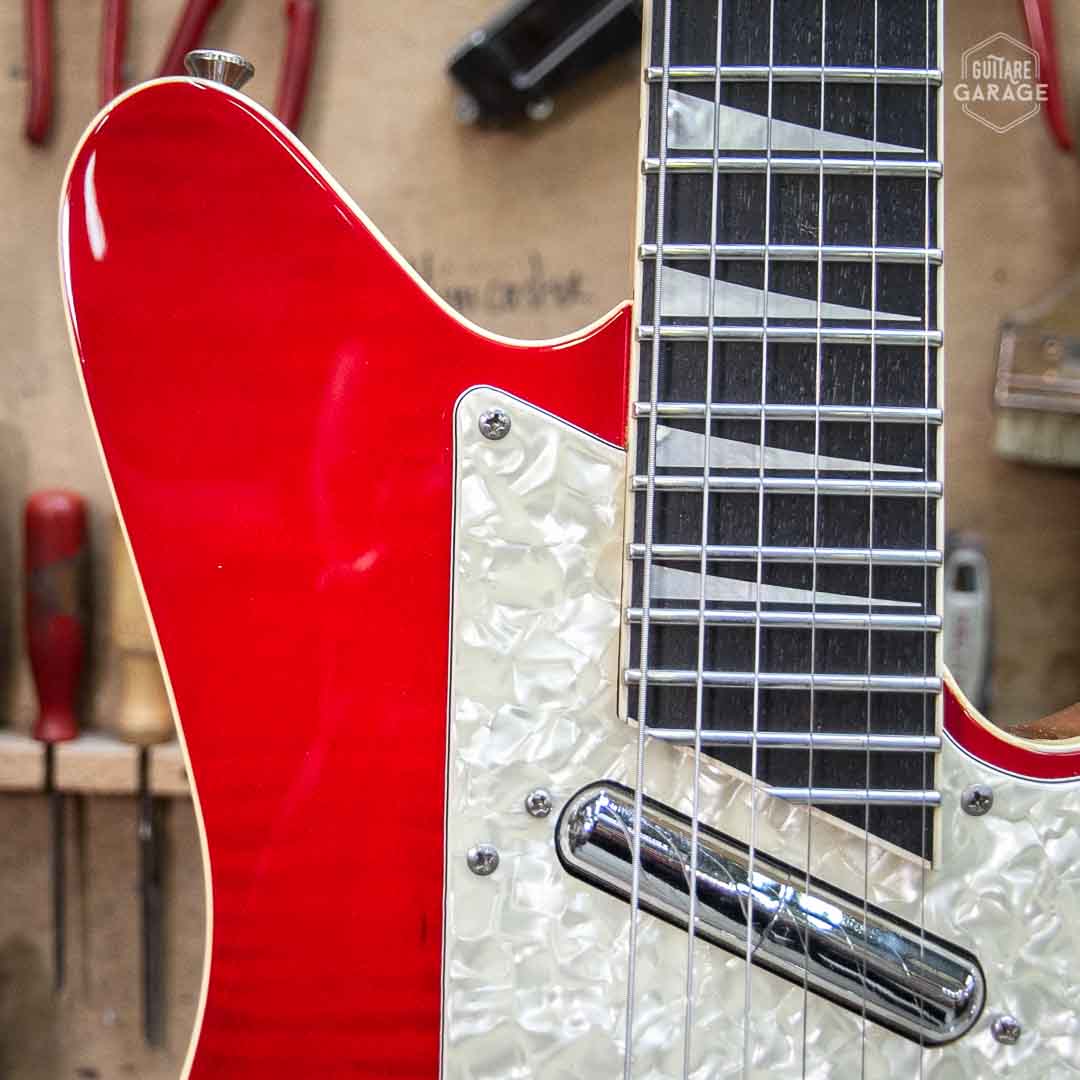 Occasion - Charvel Surfcaster Rouge Japon années 90