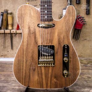 Guitare Garage Modee T Walnut Gold Edition