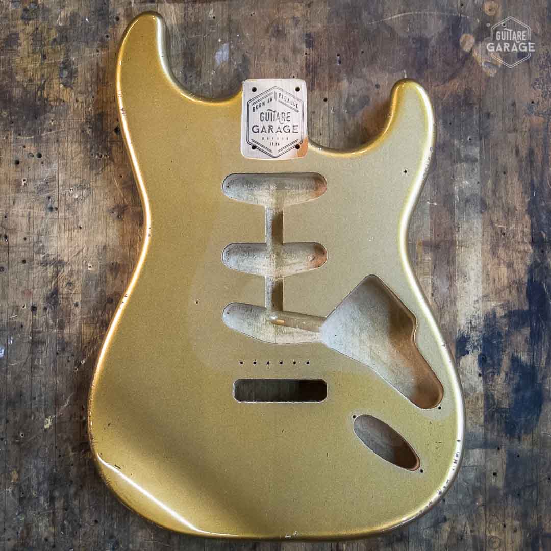 Corps Stratocaster aulne Gold Mist Light Relic by Guitare Garage