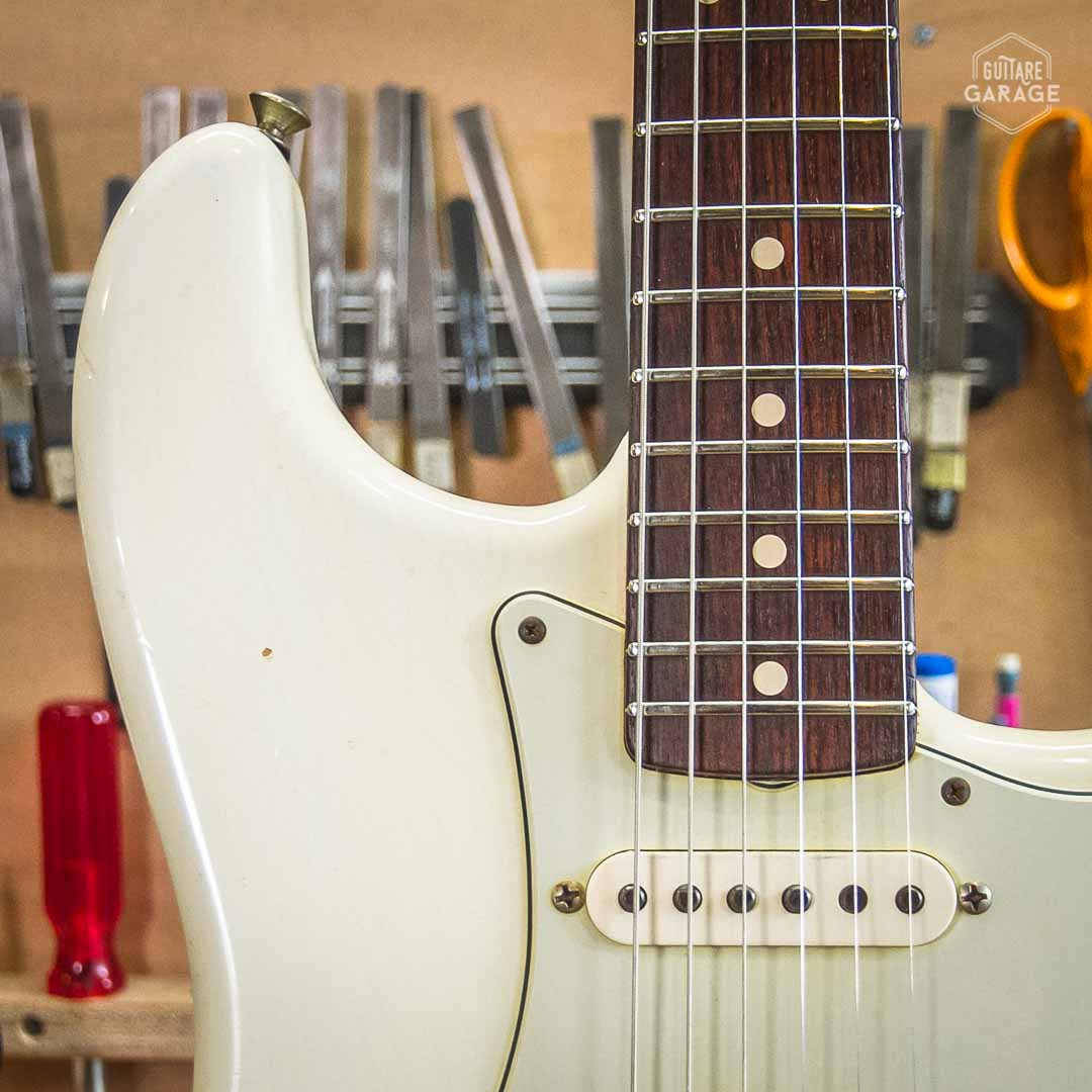 Occasion - Fender Custom Shop Strat 63 Olympic White Relic