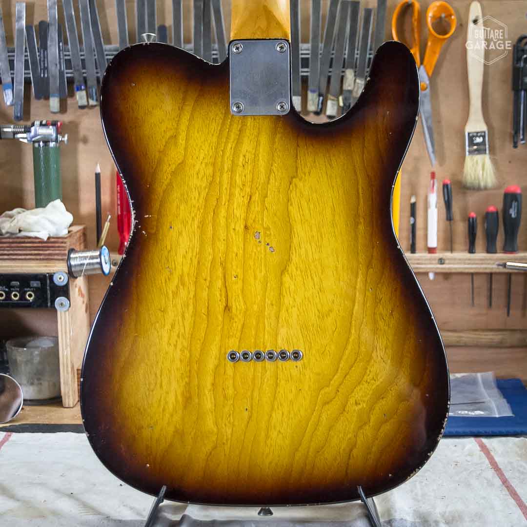 Guitare Garage Modèle T Gaucher Swamp Ash Sunburst 2 Tons Relic Hepcat Broadcaster