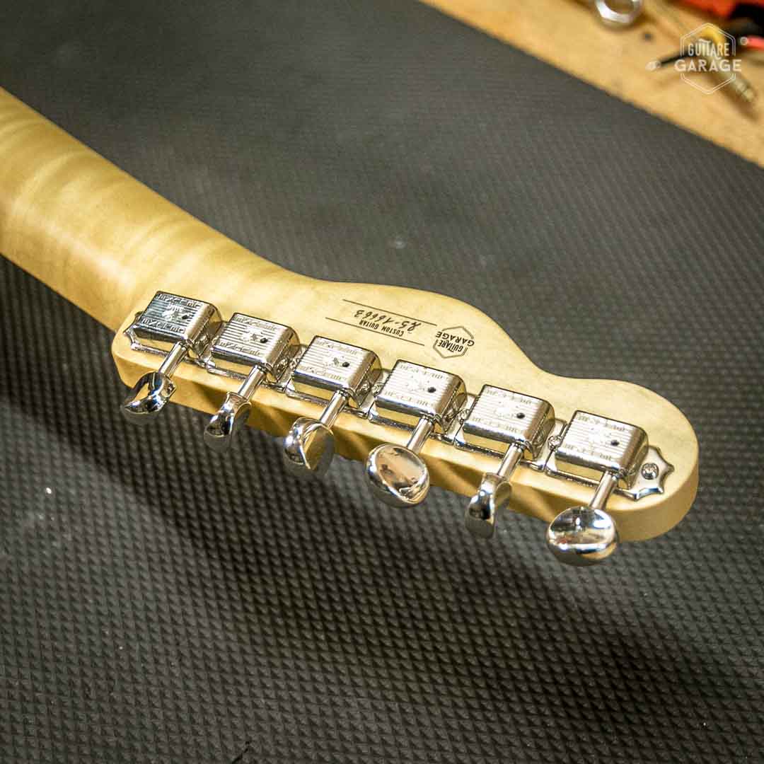 Mini Oiled Black Edition