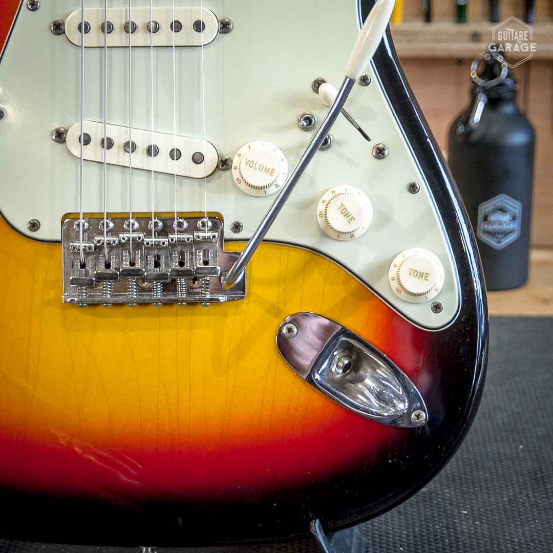 Occasion - Fender Stratocaster Serie L de 1963 Sunburst Refin